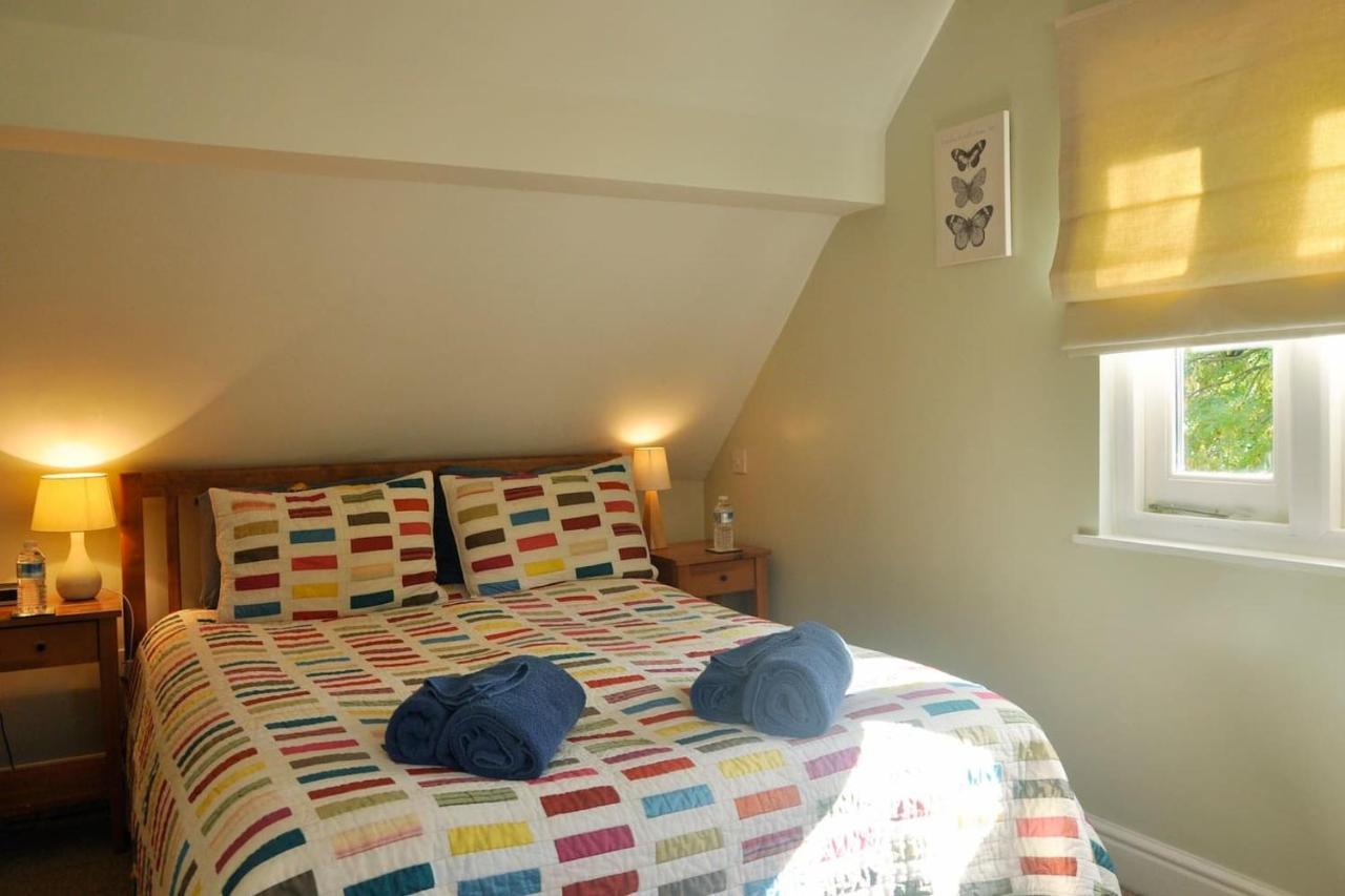 Holiday home Immaculate Quiet Coach House In Garden Birmingham